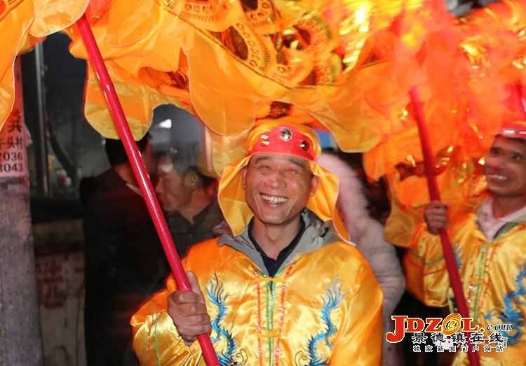 【网络中国节·元宵】镇桥镇塘南村：舞龙庆变喜乐元宵